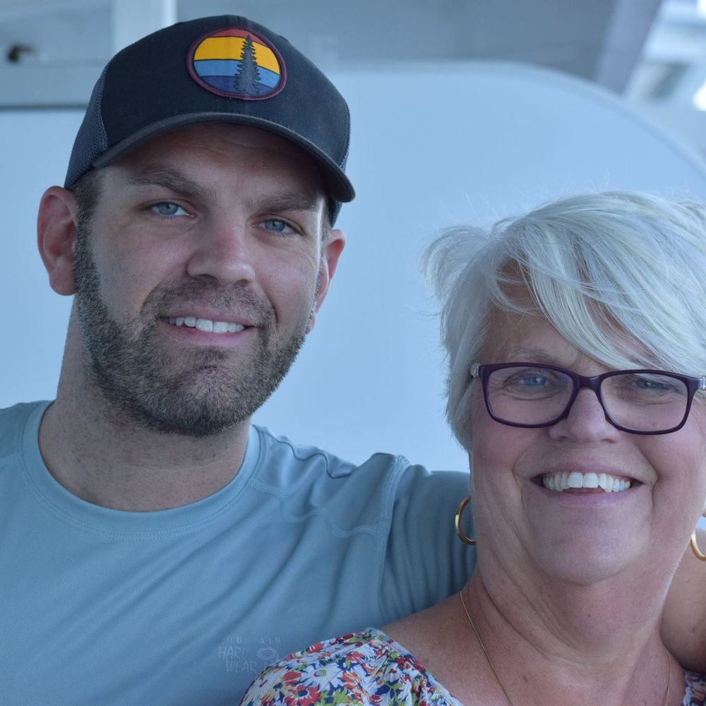 Meet your Posher, Hunter